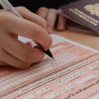 По всей России проходят единые государственные экзамены.