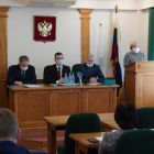 В ходе февральского собрания депутаты районной Думы рассмотрели более десяти вопросов