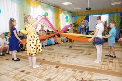 Фестиваль музыкального детского творчества в этом году по традиции проводился 15 мая - в День семьи
