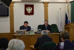 Заместитель губернатора Томской области по социальной политике Чингис Акатаев с рабочим визитом побывал в Каргасокском районе.