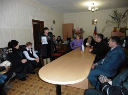 Глава района Андрей Ащеулов и рабочая группа из райцентра побывали в поселке Молодежный