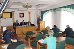 В последних числах апреля в зале заседаний администрации района состоялось очередное, 21-ое по счету, собрание депутатов районной Думы