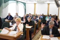 На февральском собрании депутаты районной Думы приняли решения по 14 вопросам, включенным в повестку дня